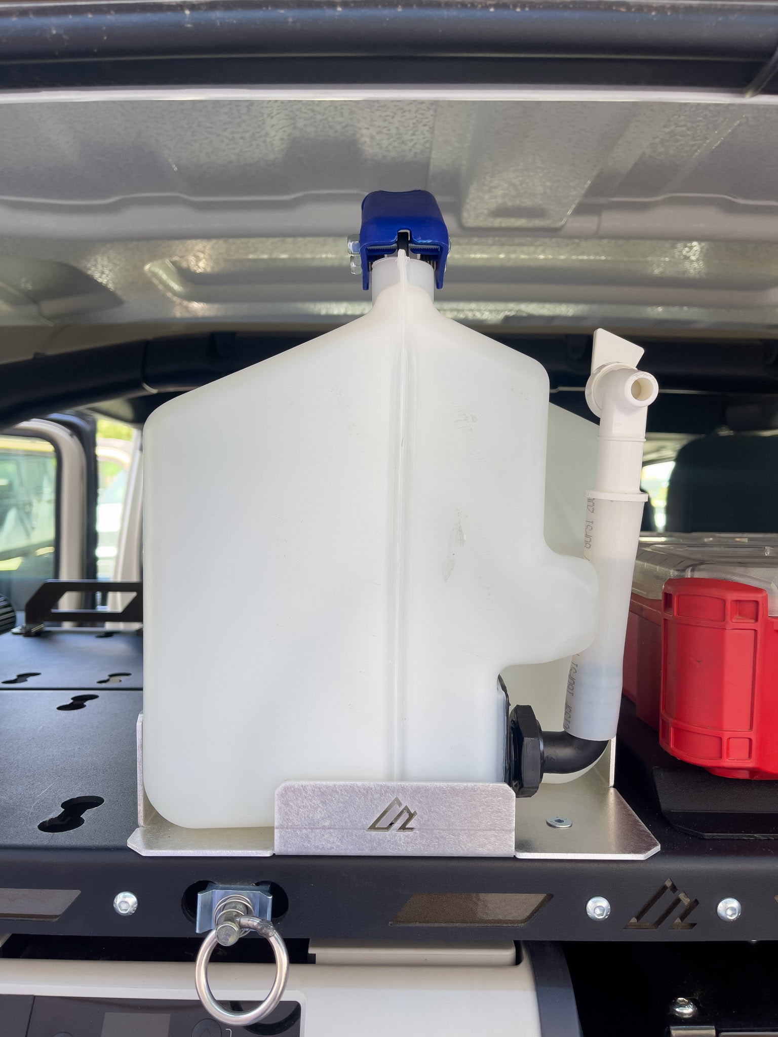 SureCan 2+ Gal. Utility w/ Spigot SUR2SU1