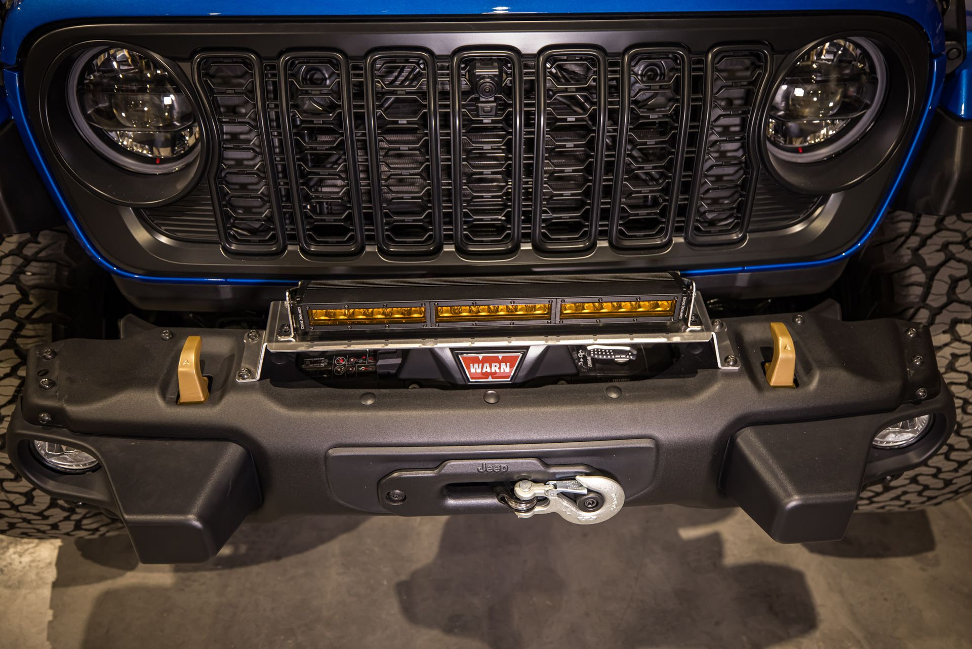 Jeep JL-JT 18" Light Bar Mount