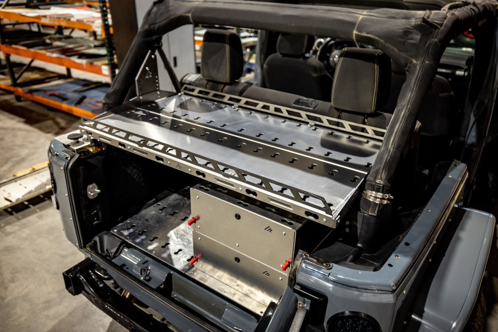 Jeep JKU M.A.S.S. Cargo Shelf