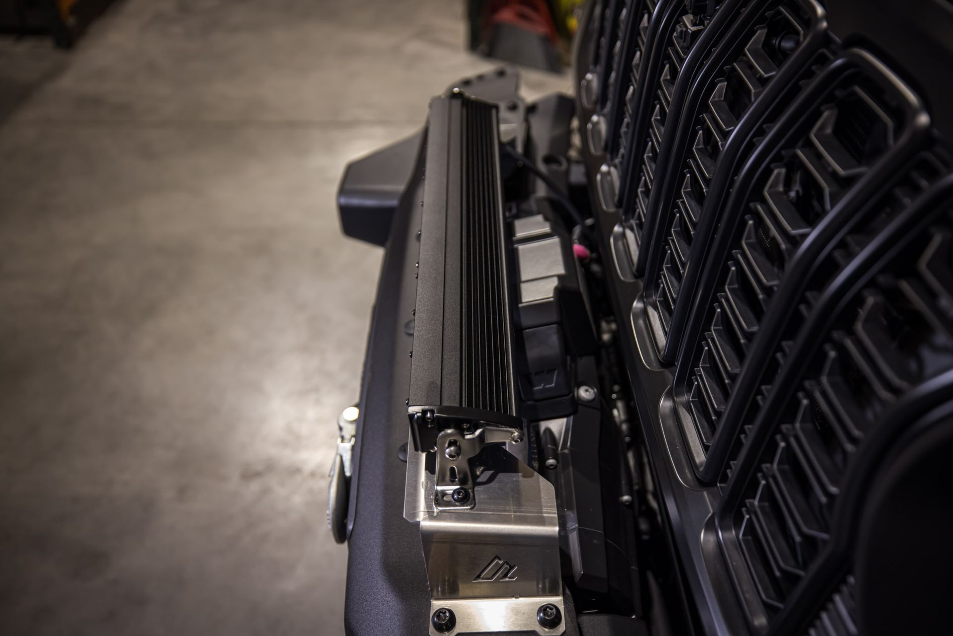 Jeep JL-JT 18" Light Bar Mount
