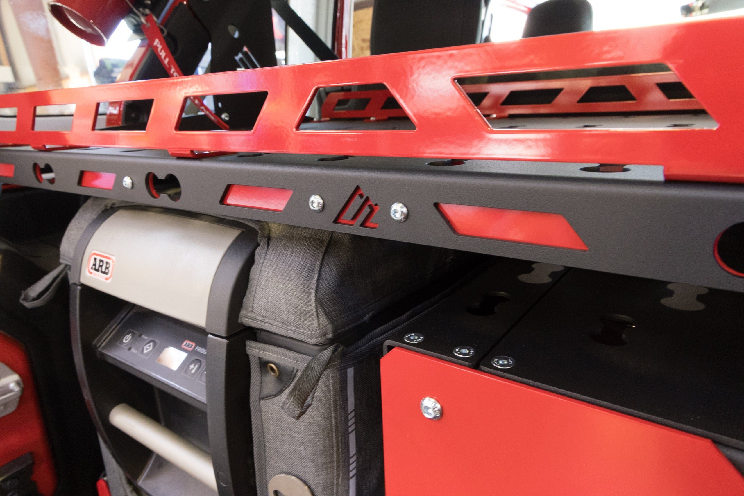 Jeep JLU MASS Cargo Shelf - -19.jpg